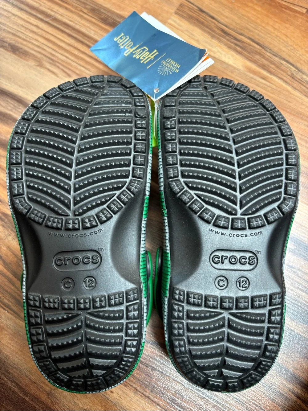 Crocs Kids Clogs Harry Potter Slytherin with Charms NEW size 12